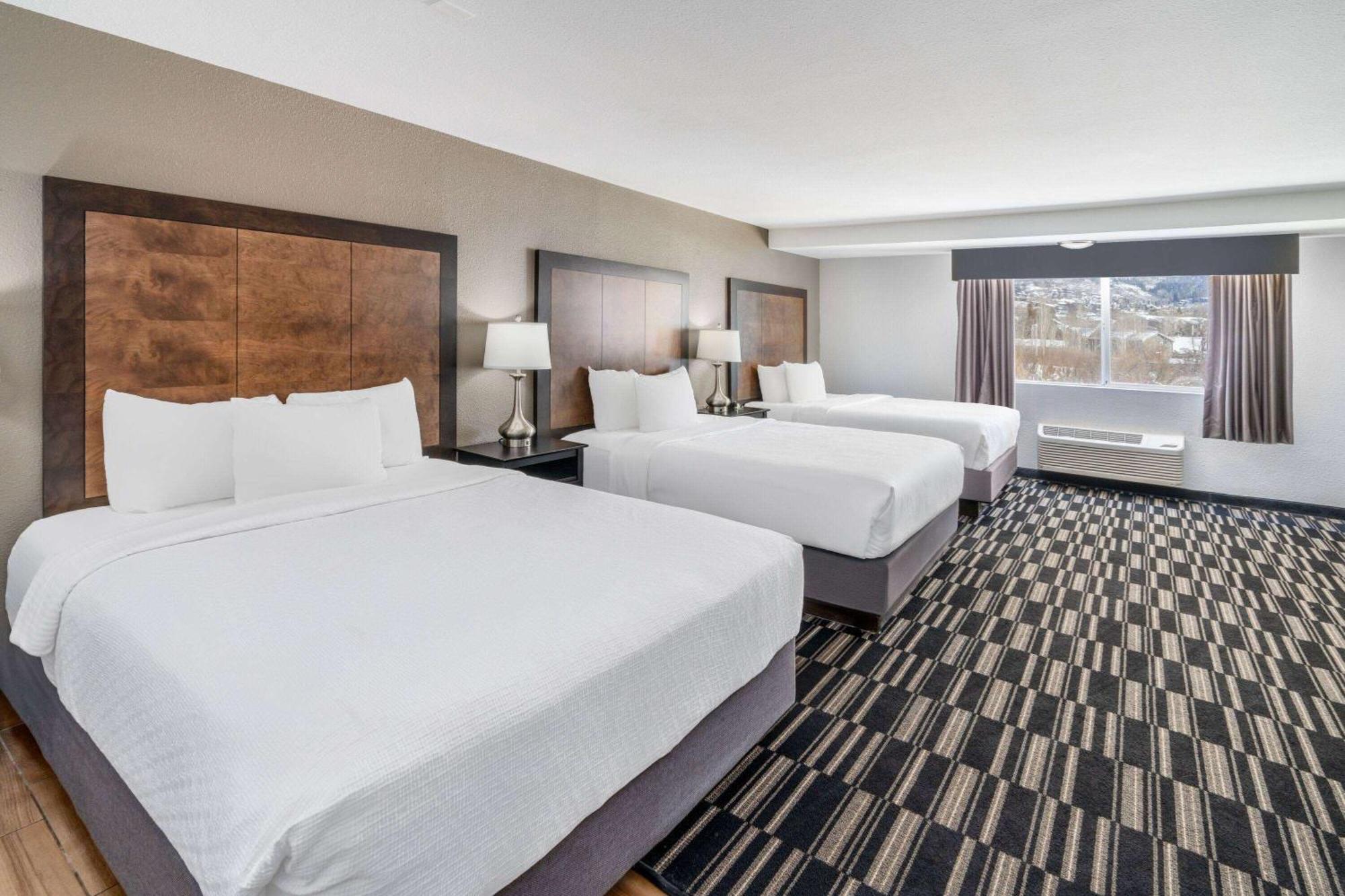 La Quinta Inn By Wyndham Steamboat Springs Exterior photo