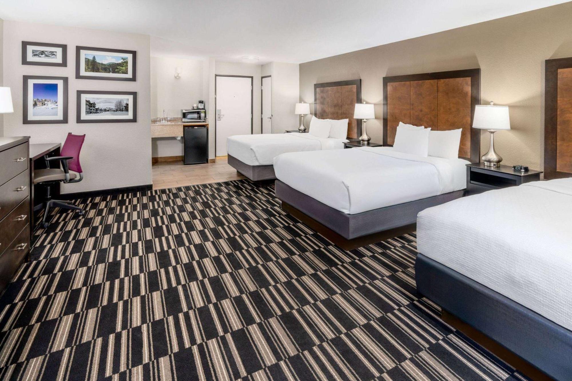 La Quinta Inn By Wyndham Steamboat Springs Exterior photo